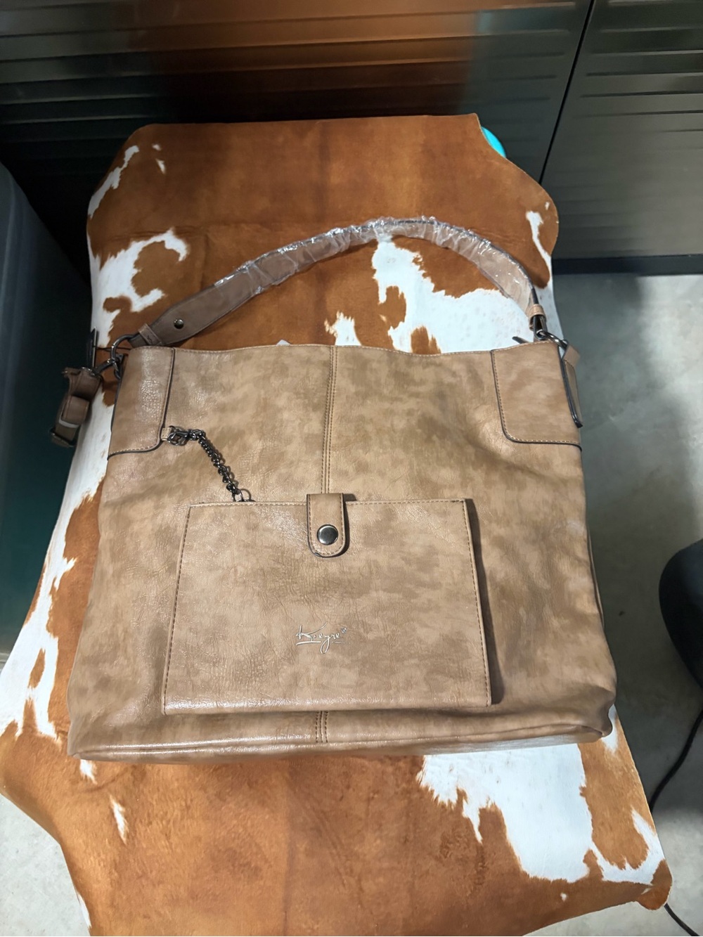 Tan Shoulder Bag - Casual Everyday Tote